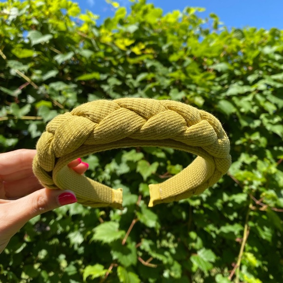 💚💛Braided Headband💛💚 - Picture 2 of 3